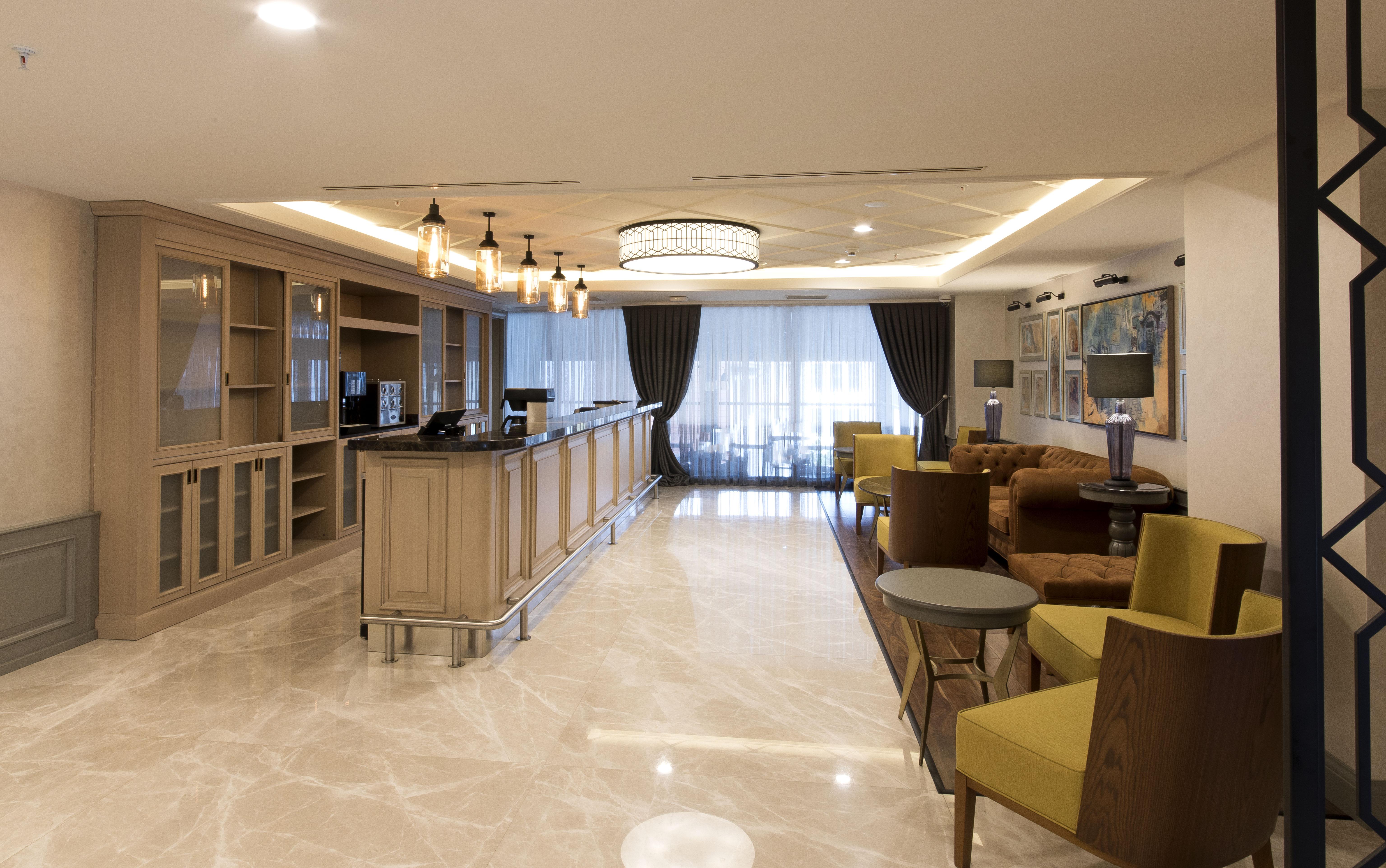 Millennium Istanbul Golden Horn Hotel Exterior foto The lounge at the airport