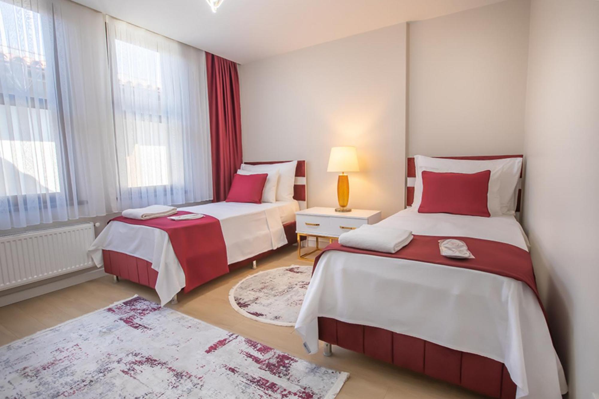 Millennium Istanbul Golden Horn Hotel Exterior foto A typical hotel room